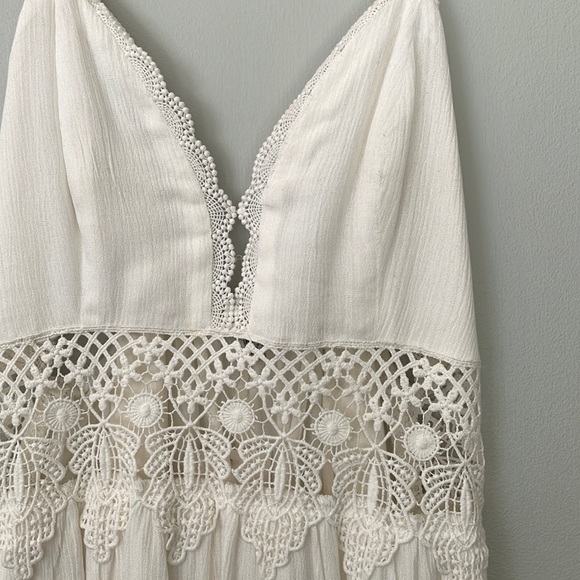 Tobi Boho Lace Dress - Picture 3 of 5